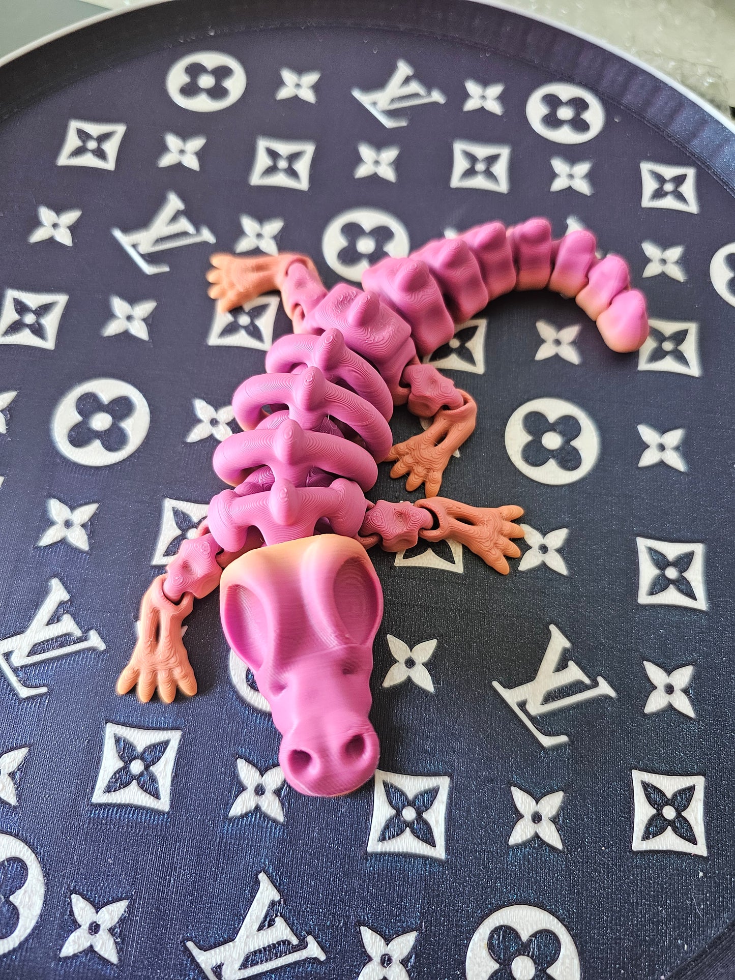 Flexi Skeleton Lizard 3D Print 17 cm – Articulated Fidget Toy | Gothic Desk Decor