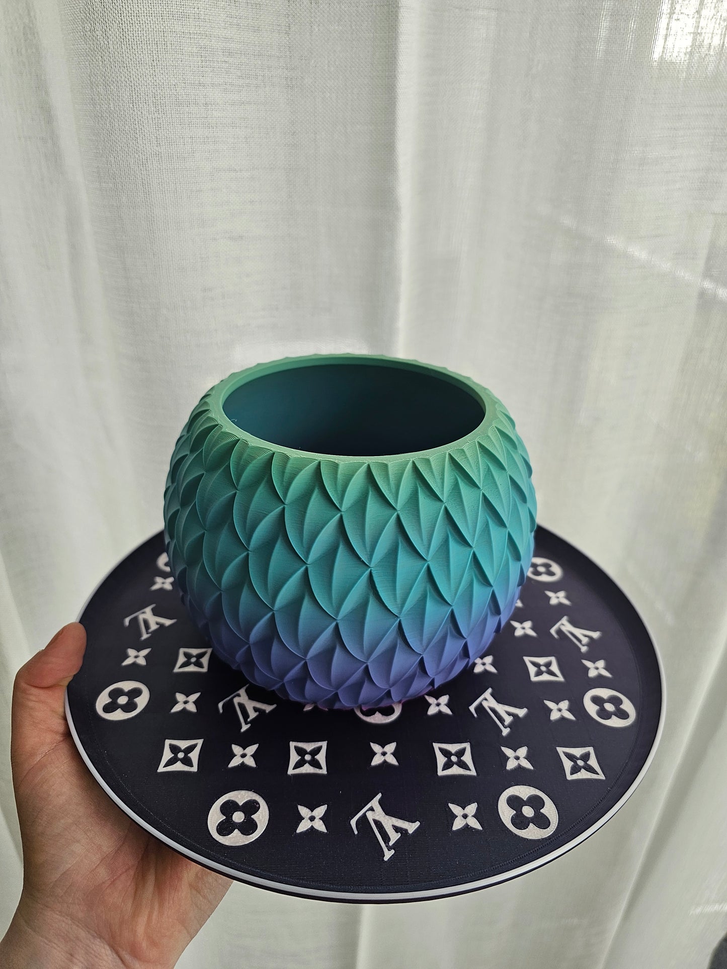 Dragon Scale Flower Pot – 3D Printed Planter with Drainage | Teal & Purple Ombre Home Decor