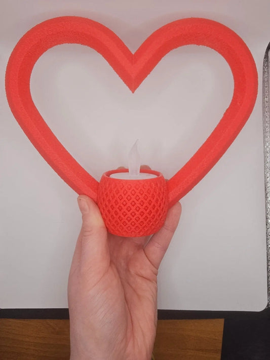 Decorative Heart Candlestick - kejsi3dprint